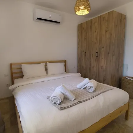 2 Bedroom House With A Fantastic View Of Gmlk Appartement Bodrum